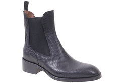 by Calzature CHELSEA BOOT